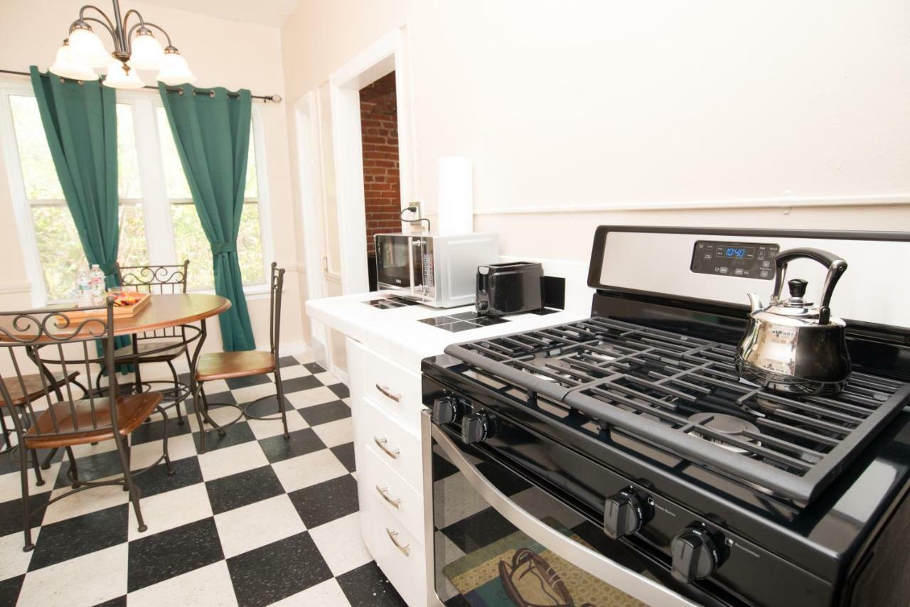 The Canterbury Suites Los Angeles Bagian luar foto